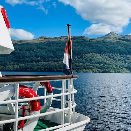Cheerful Stays: 4 Bedroom Cottage In Arrochar Exterior photo
