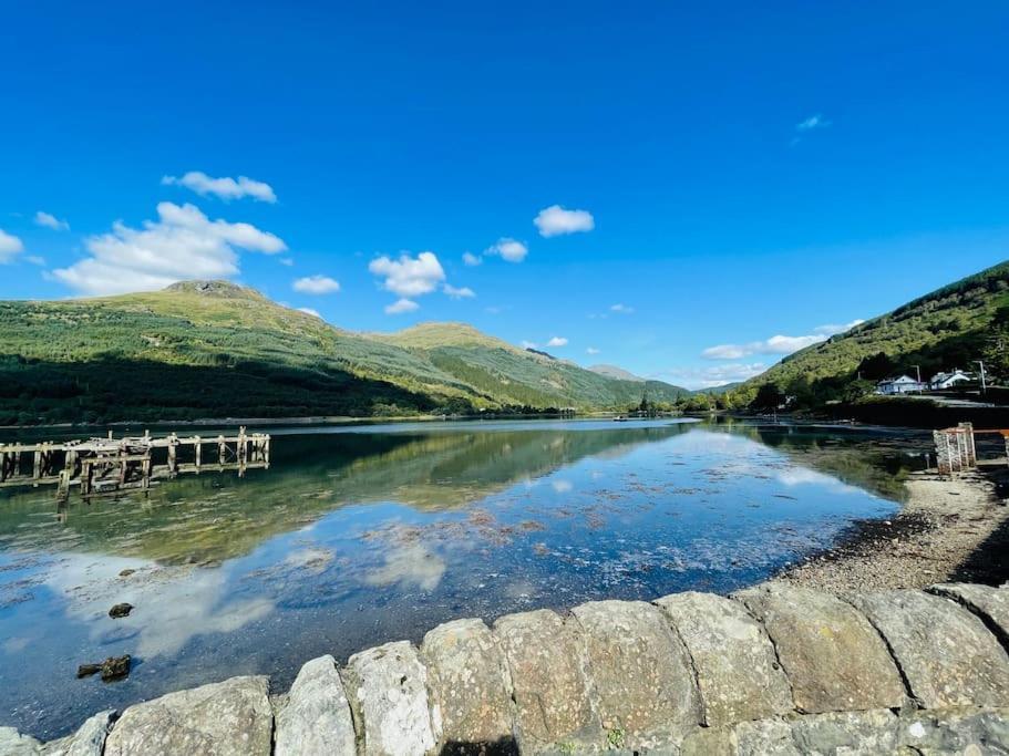 Cheerful Stays: 4 Bedroom In * Arrochar