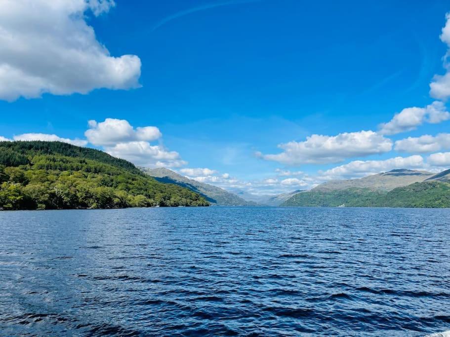 Cheerful Stays: 4 Bedroom In * Arrochar