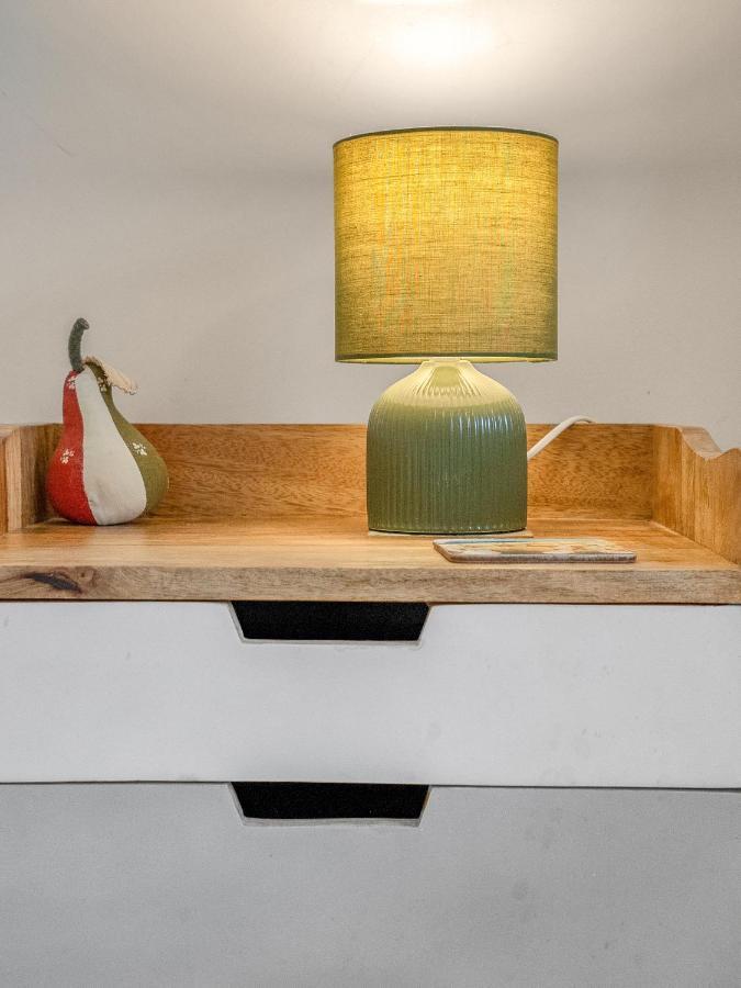 Cheerful Stays: 4 Bedroom In Arrochar